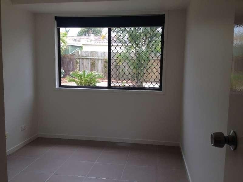 2/51 Botanical Drive, Labrador QLD 4215