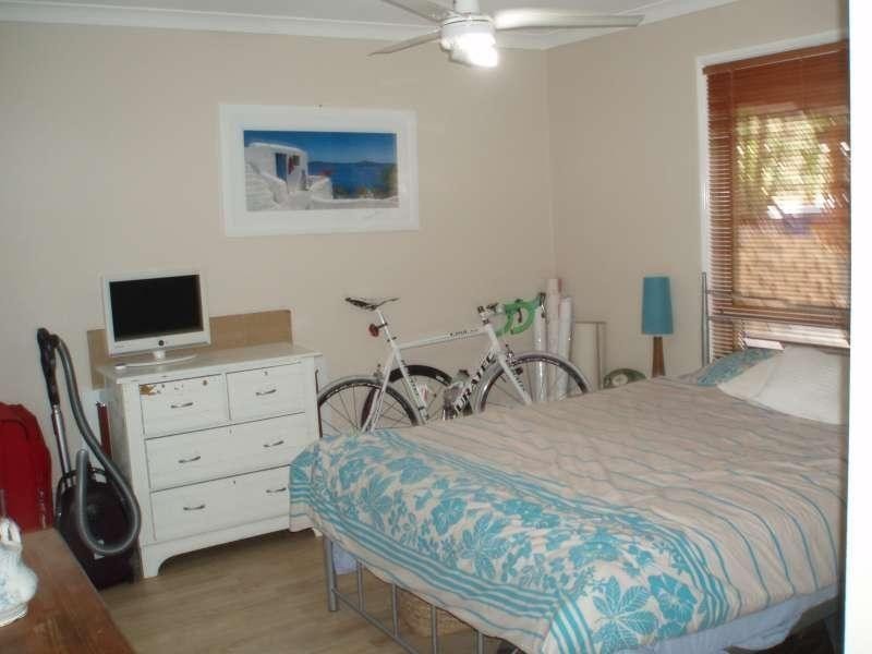 19 Pinemount Crescent, Oxenford QLD 4210