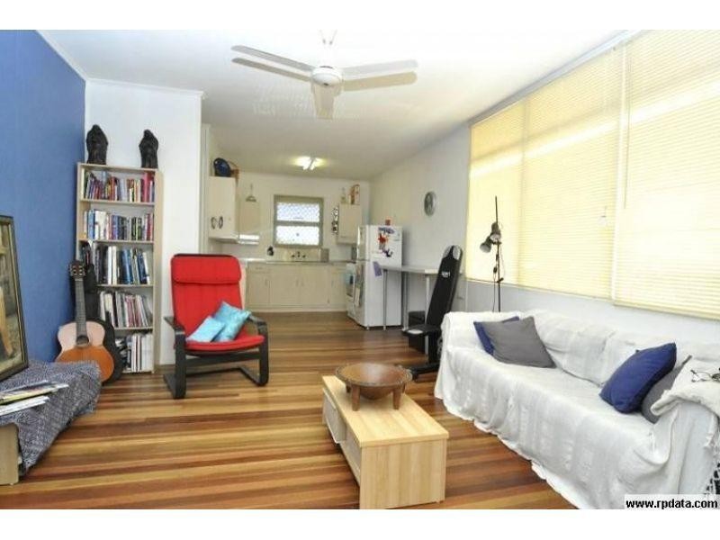 5/151 Frank Street, Labrador QLD 4215