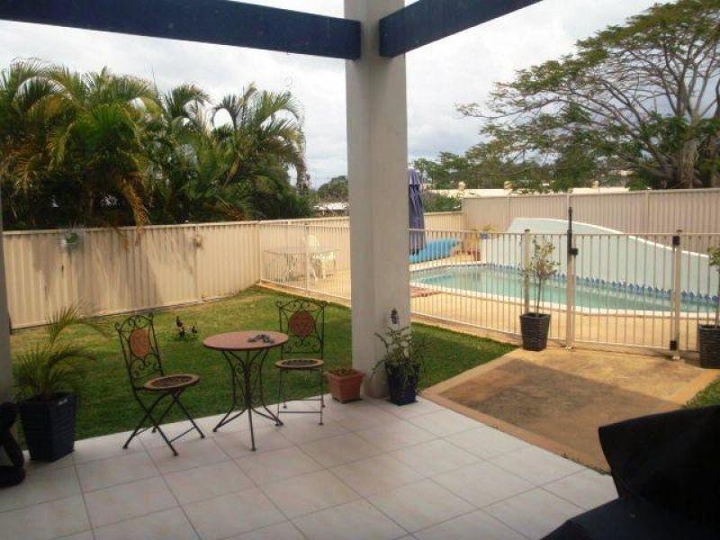 9 Reynolds Avenue, Labrador QLD 4215