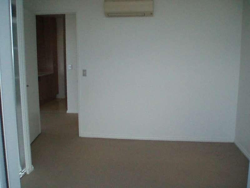 1114/3 Como Crescent, Southport QLD 4215