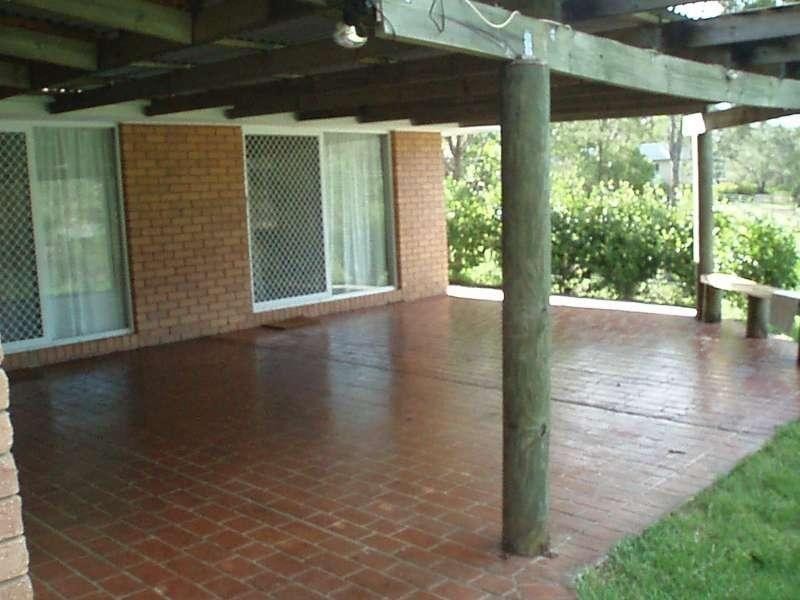 2 Nature Valley Court, Tallai QLD 4213