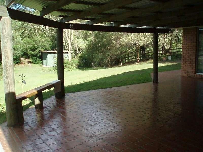 2 Nature Valley Court, Tallai QLD 4213