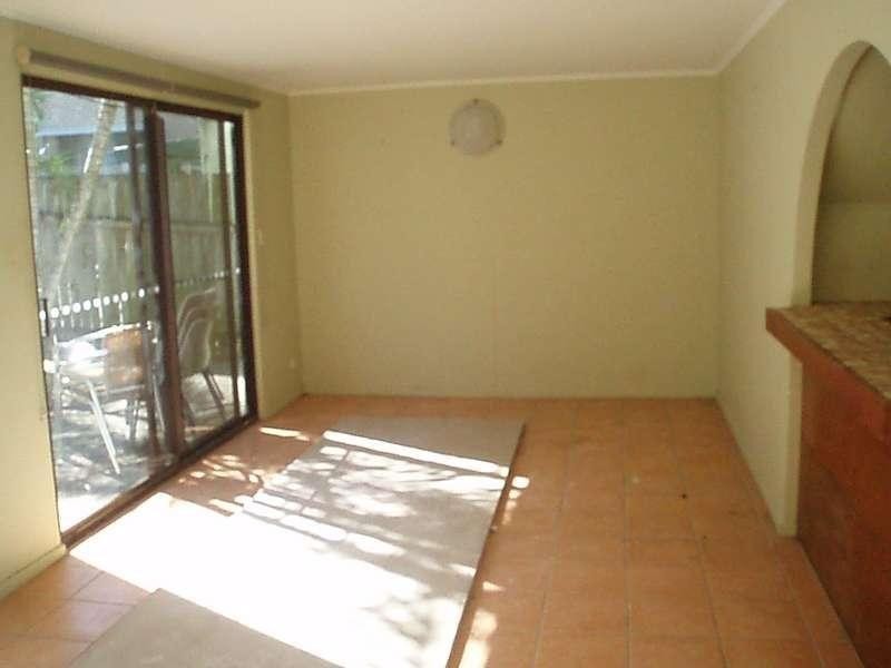 1/2044 Gold Coast Highway, Miami QLD 4220