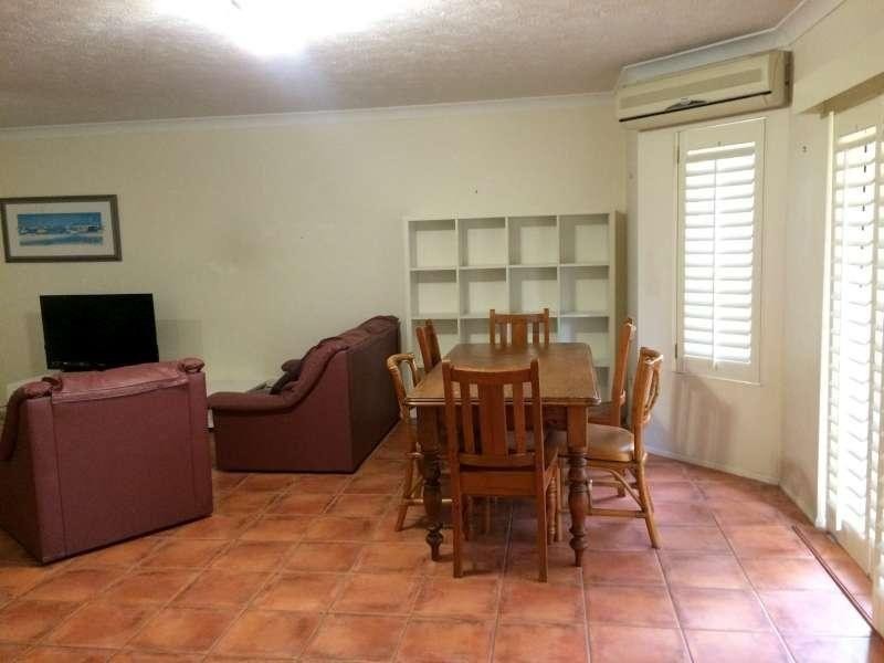 11/53 Bauer Street, Southport QLD 4215