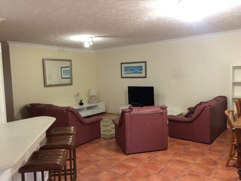 11/53 Bauer Street, Southport QLD 4215