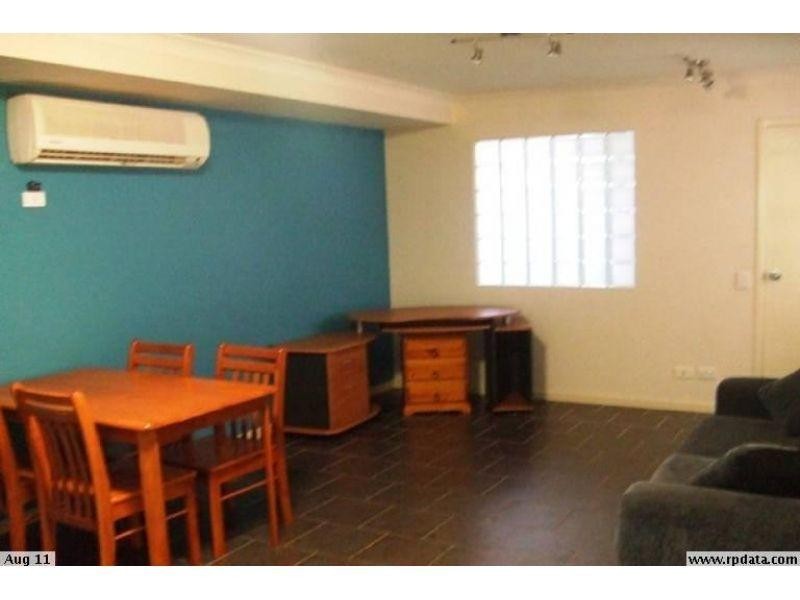 3/20 Tourangeau Crescent, Varsity Lakes QLD 4227