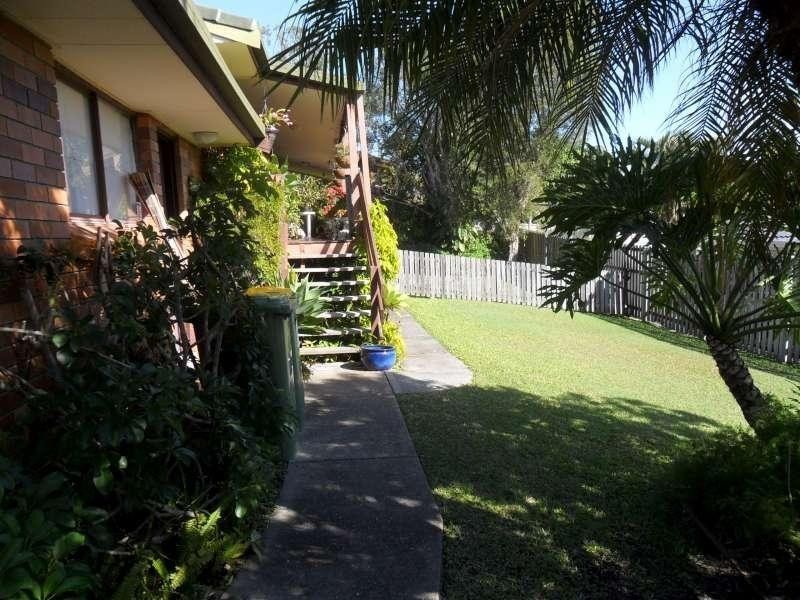 16 Mingaletta Drive, Ashmore QLD 4214