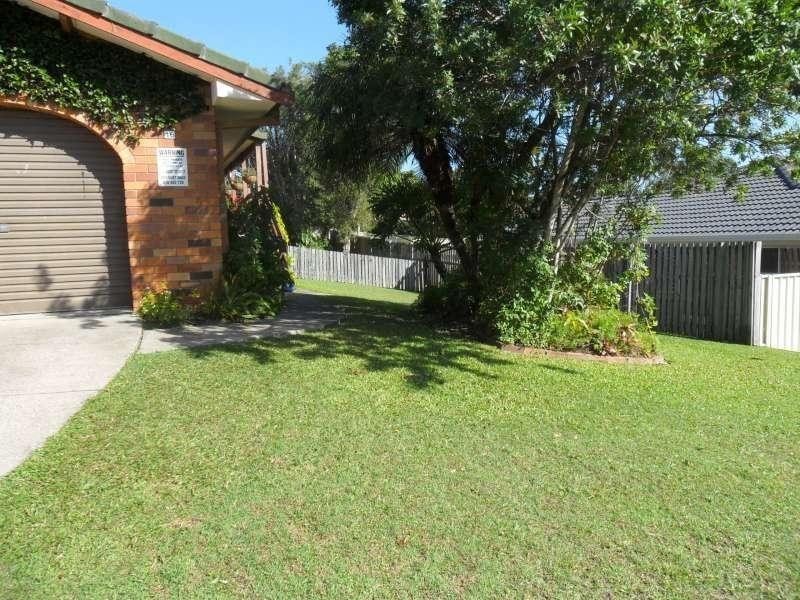 16 Mingaletta Drive, Ashmore QLD 4214