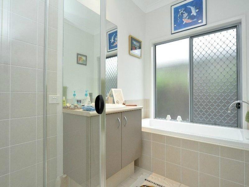 18 Settlers Avenue, Upper Coomera QLD 4209