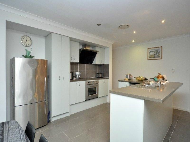 18 Settlers Avenue, Upper Coomera QLD 4209