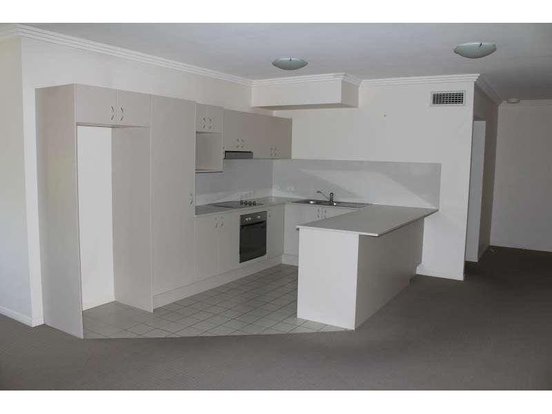 11/6-10 Rose Street, Southport QLD 4215