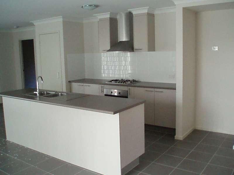 31 Milly Circuit, Ormeau QLD 4208