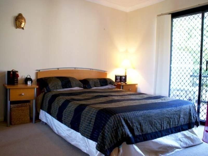 2/61 North Street, Southport QLD 4215