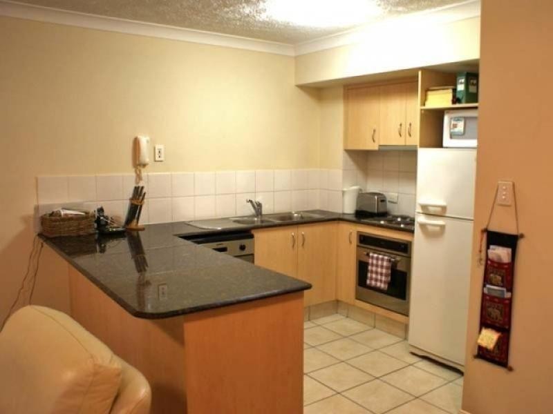 2/61 North Street, Southport QLD 4215