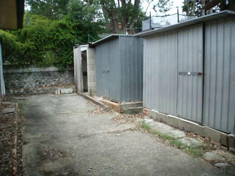 18 Warana Avenue, Southport QLD 4215