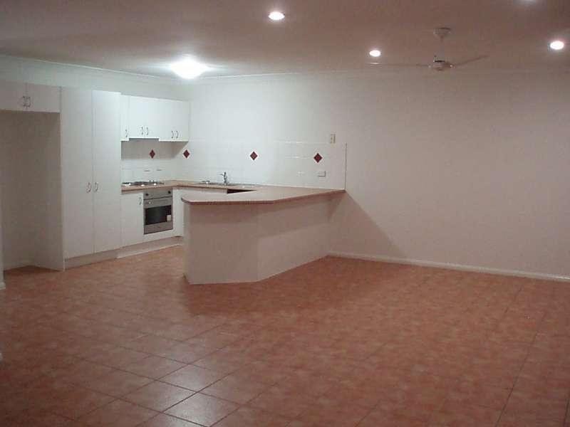 1/3 Sanderling Street, Upper Coomera QLD 4209