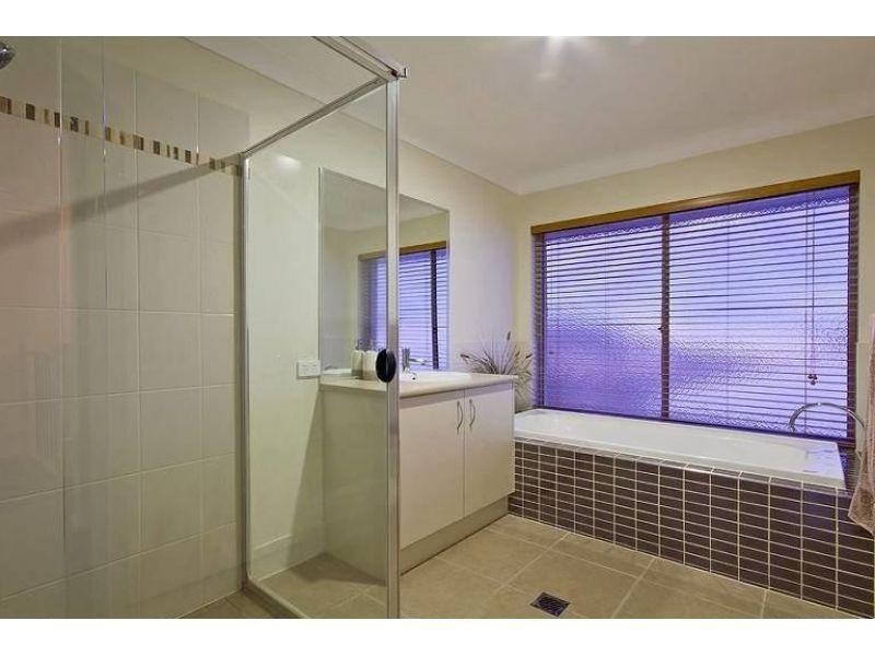 10 Appadene Street, Ormeau QLD 4208