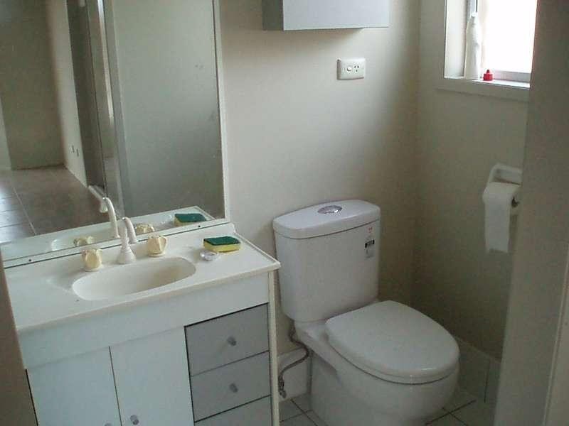 2 Dawnann Court, Carrara QLD 4211