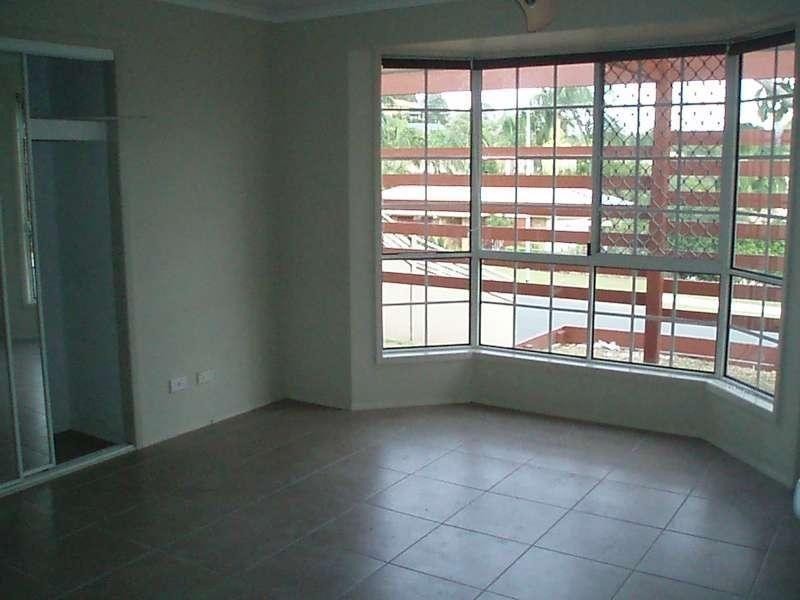 2 Dawnann Court, Carrara QLD 4211