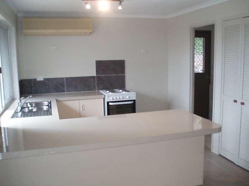 2 Dawnann Court, Carrara QLD 4211