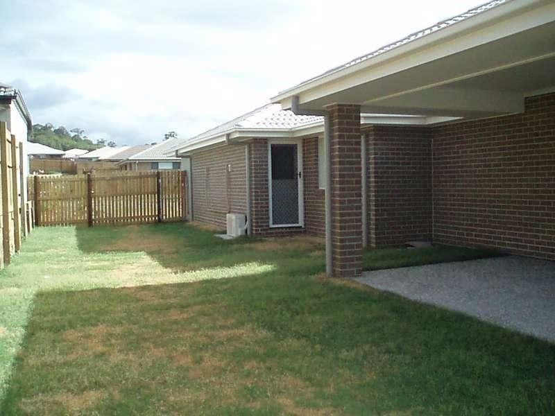 32 McLachlan Circuit, Willow Vale QLD 4209