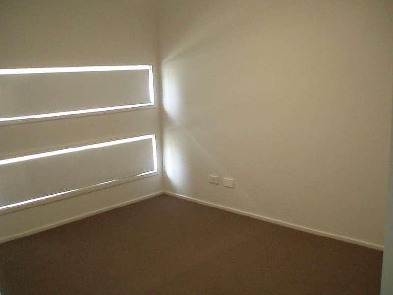 32 McLachlan Circuit, Willow Vale QLD 4209