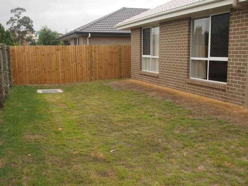 28 McLachlan Circuit, Willow Vale QLD 4209