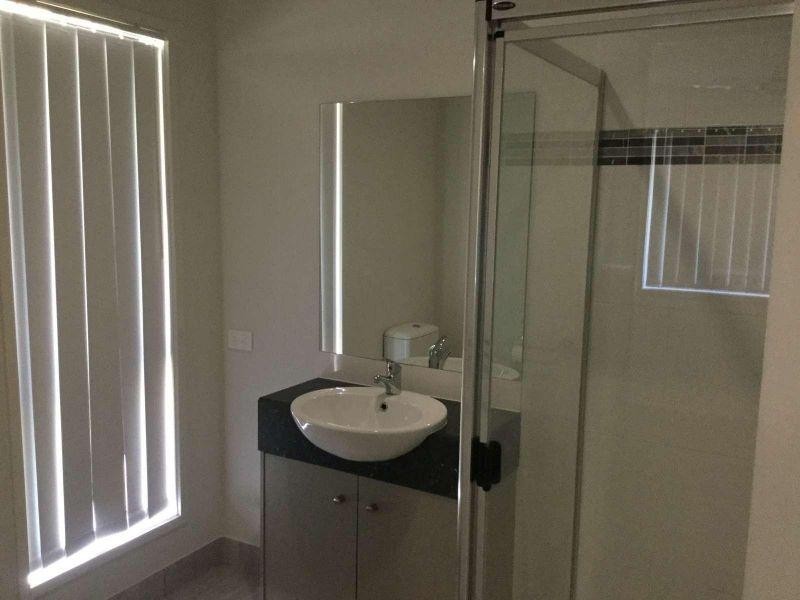 34 McLachlan Circuit, Willow Vale QLD 4209