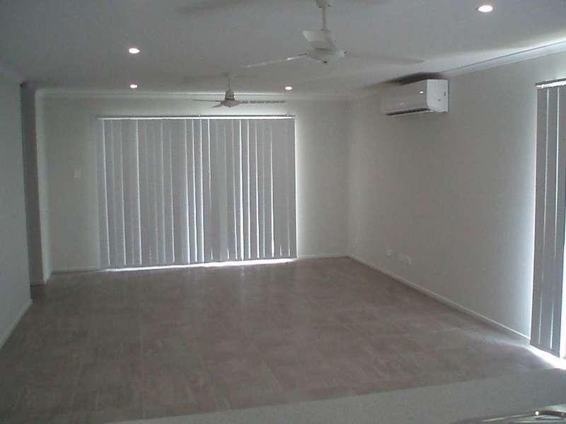 38 McLachlan Circuit, Willow Vale QLD 4209