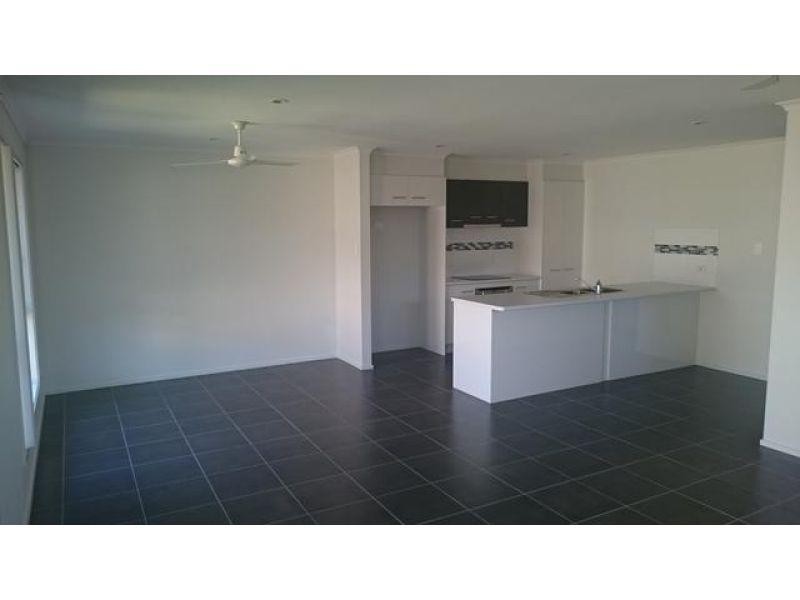 25 McLachlan Circuit, Willow Vale QLD 4209