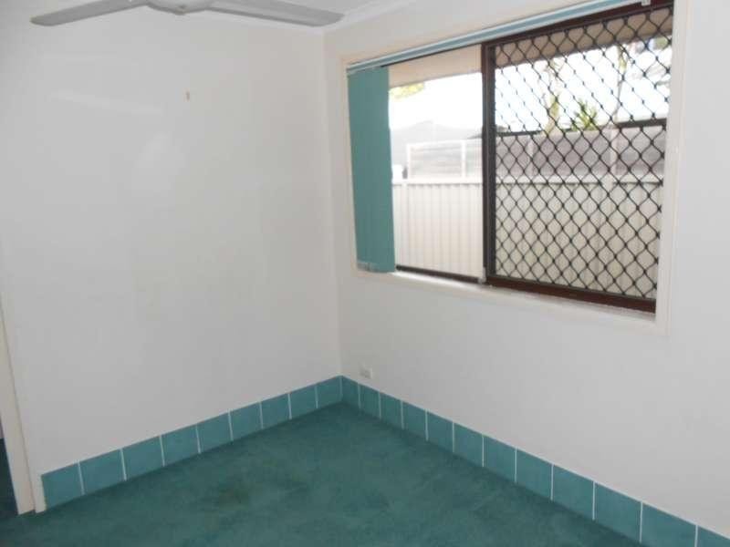 4 Sun Valley Drive, Ashmore QLD 4214