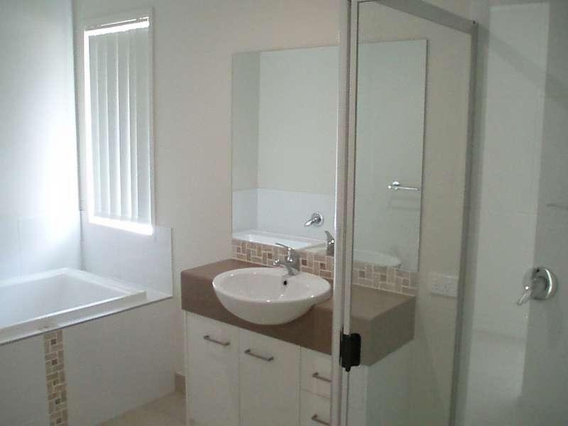 23 McLachlan Circuit, Willow Vale QLD 4209