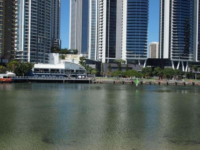 11/29 Tarcoola Crescent, Surfers Paradise QLD 4217