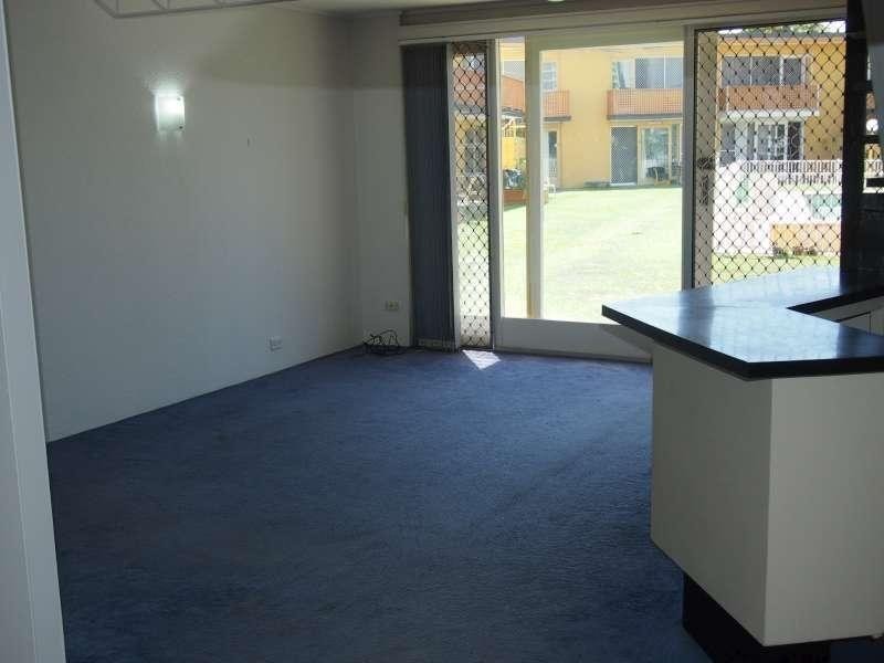 11/29 Tarcoola Crescent, Surfers Paradise QLD 4217