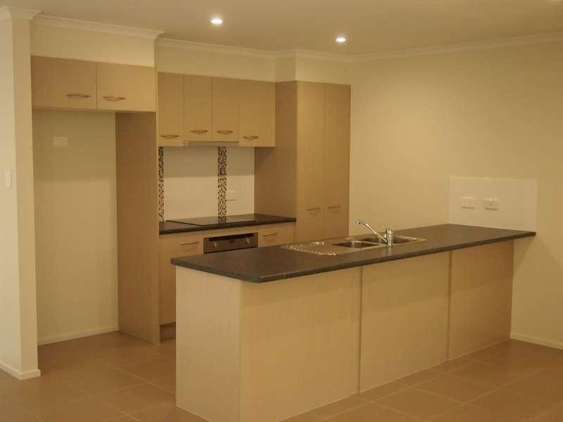 17 McLachlan Circuit, Willow Vale QLD 4209