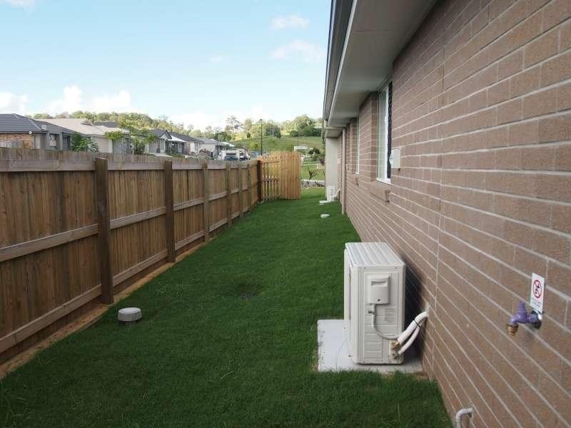 82 Deepak Drive, Willow Vale QLD 4209