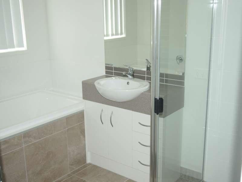 82 Deepak Drive, Willow Vale QLD 4209