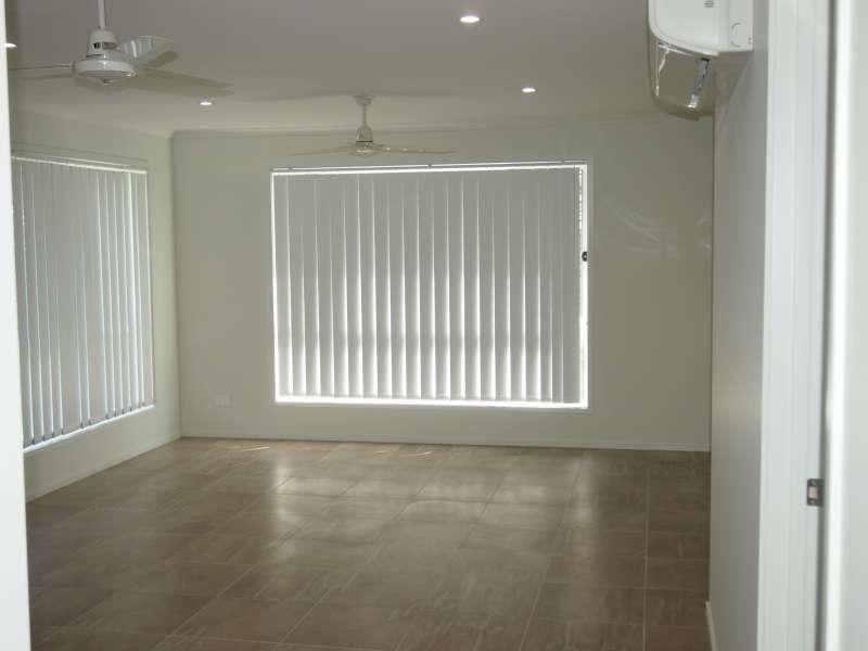 82 Deepak Drive, Willow Vale QLD 4209