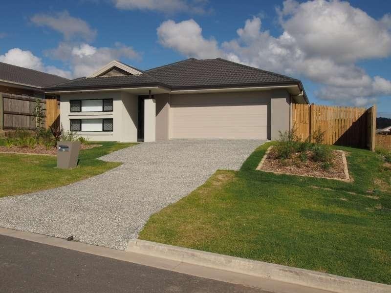 4 Scobie Street, Willow Vale QLD 4209