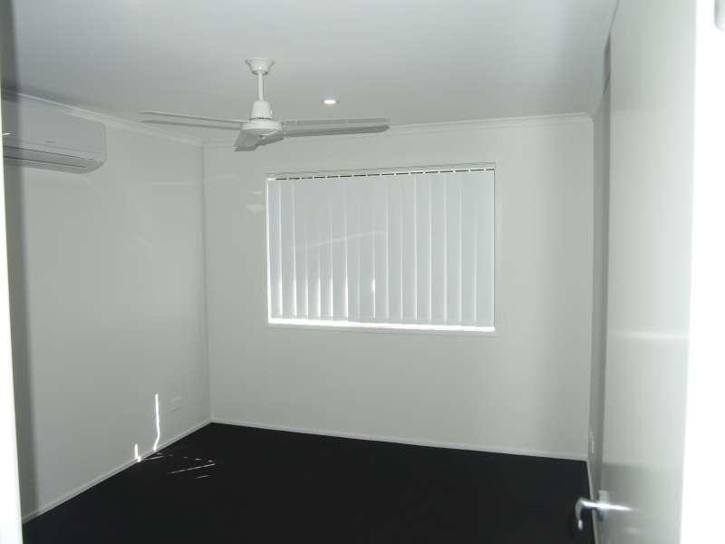 4 Scobie Street, Willow Vale QLD 4209