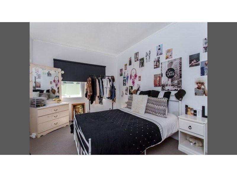 2/2044 Gold Coast Highway, Miami QLD 4220