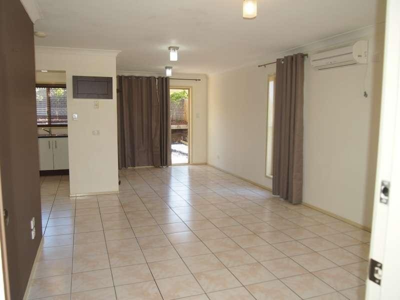 132/31 Usher Avenue, Labrador QLD 4215