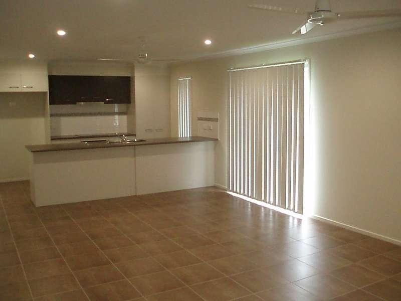 68 McLachlan Circuit, Willow Vale QLD 4209