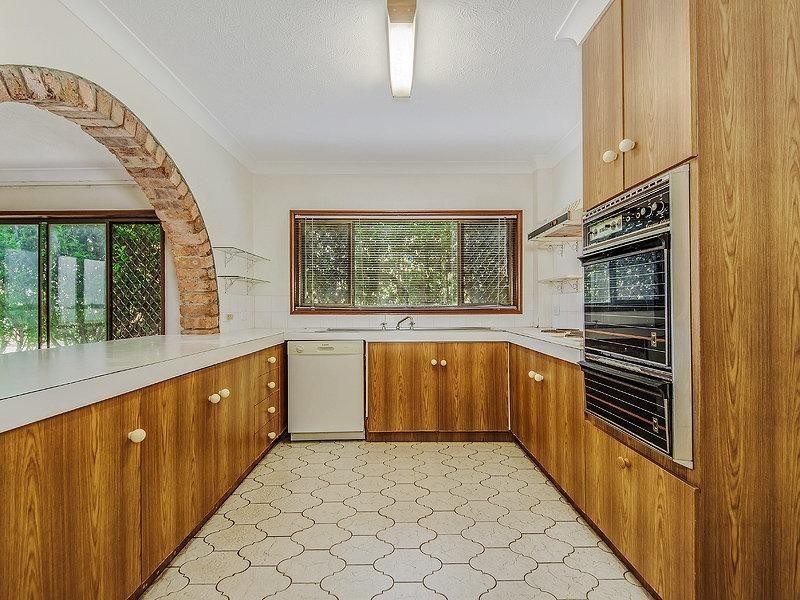 1/268 Marine Parade, Labrador QLD 4215