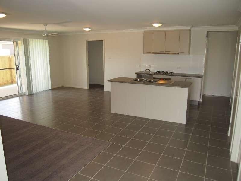 47 Milly Circuit, Ormeau QLD 4208