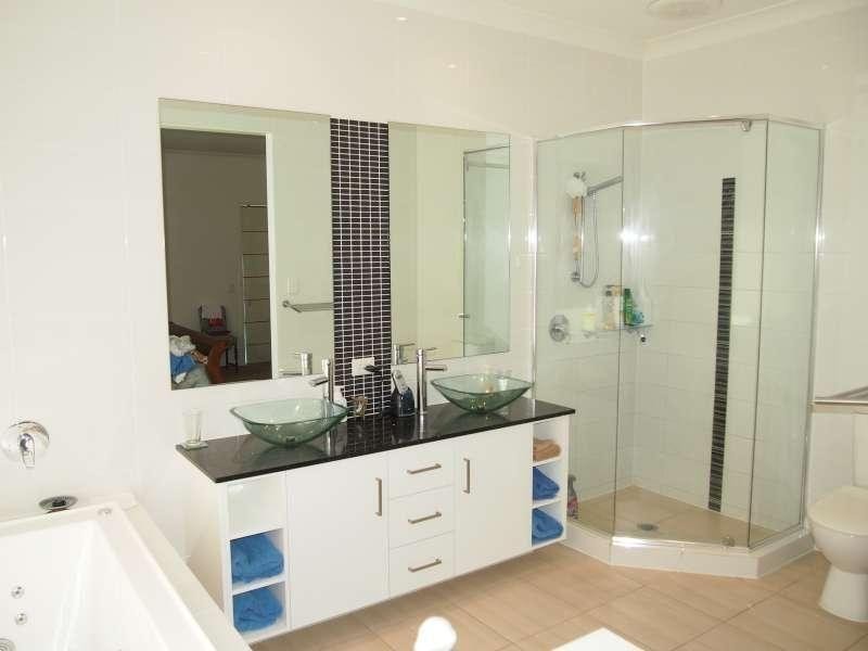 16 Nandina Court, Upper Coomera QLD 4209