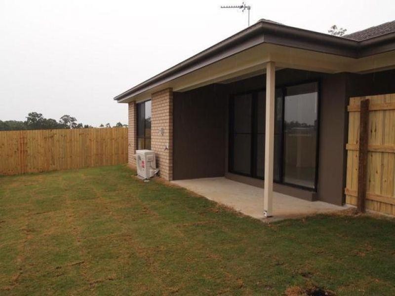 23 Bull Road, Pimpama QLD 4209