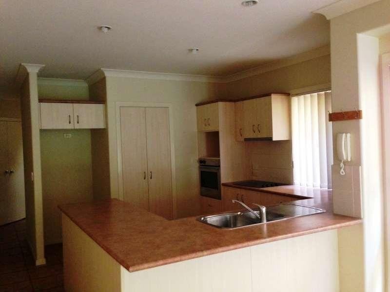2/17 Ninth Avenue, Palm Beach QLD 4221
