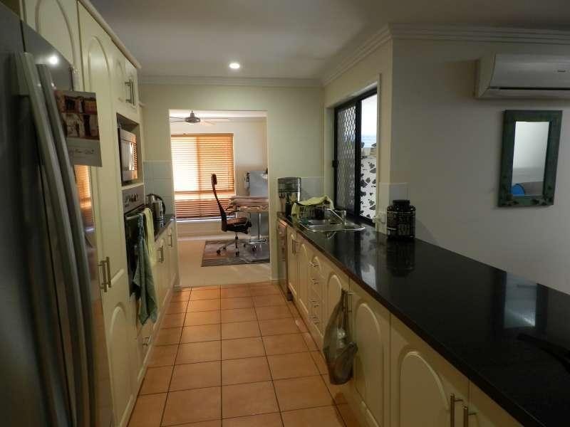 6 Trentham Court, Parkwood QLD 4214